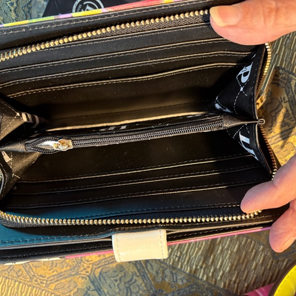 La Philipe Women's Bag and Wallet NWT - Picture 10 of 10